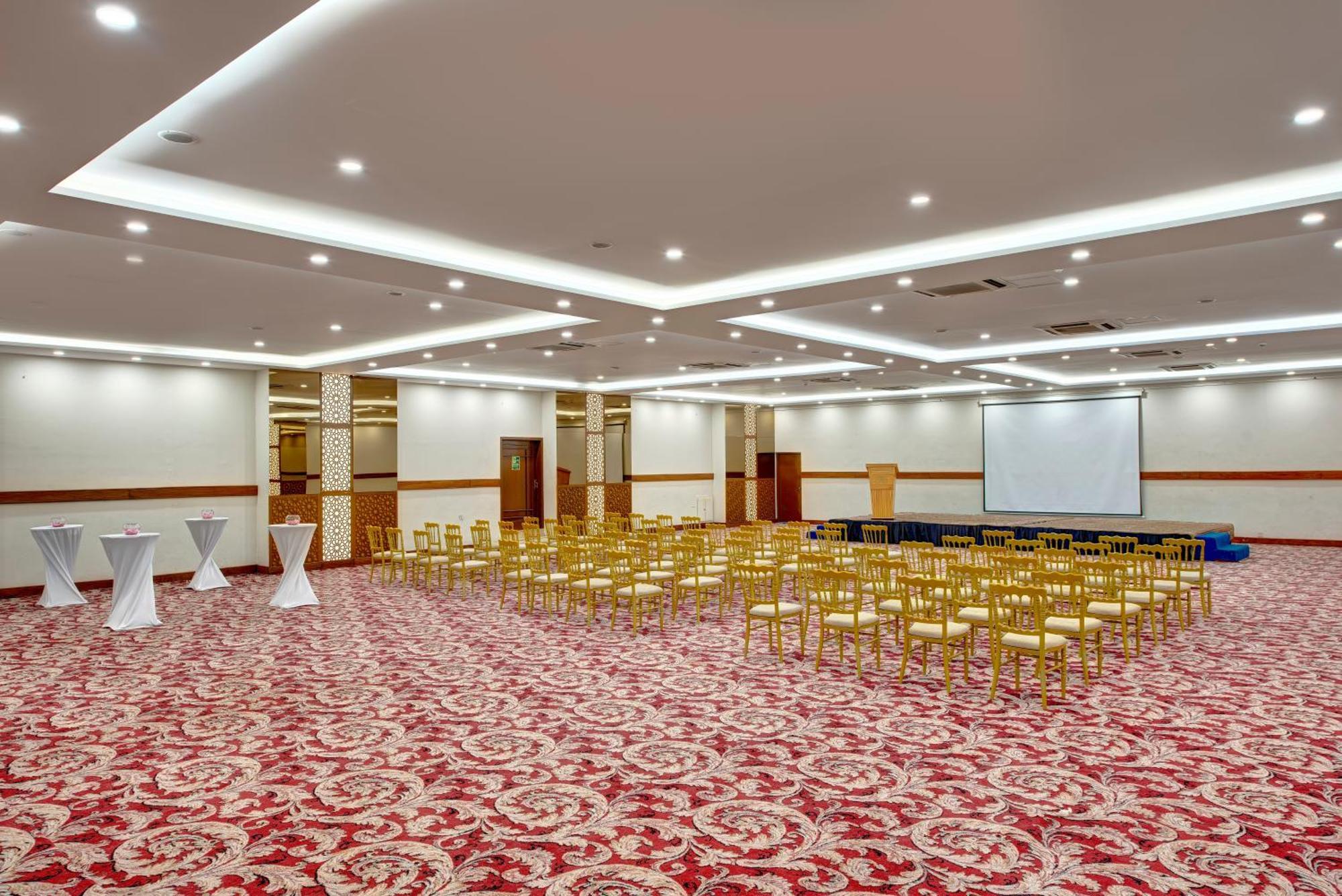 Pearl Continental Hotel, Bhurban Exterior photo